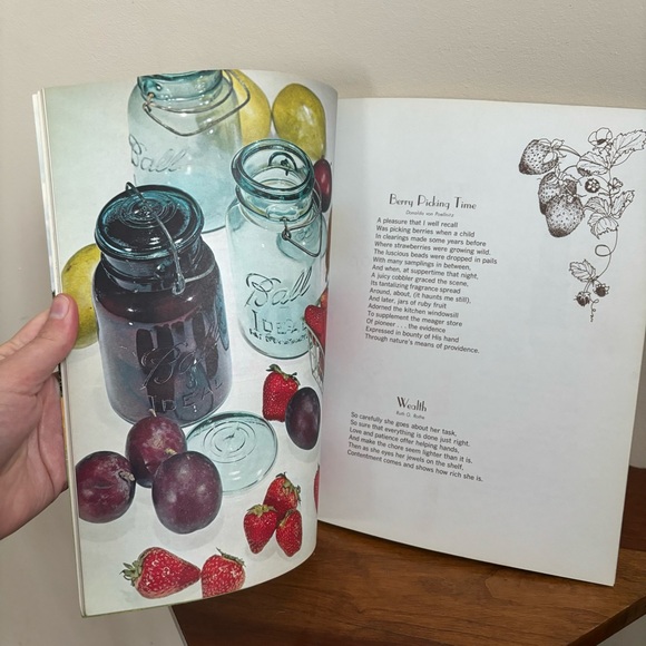 Ideals Magazine Moments Issue 1978 - Picture 6 of 7